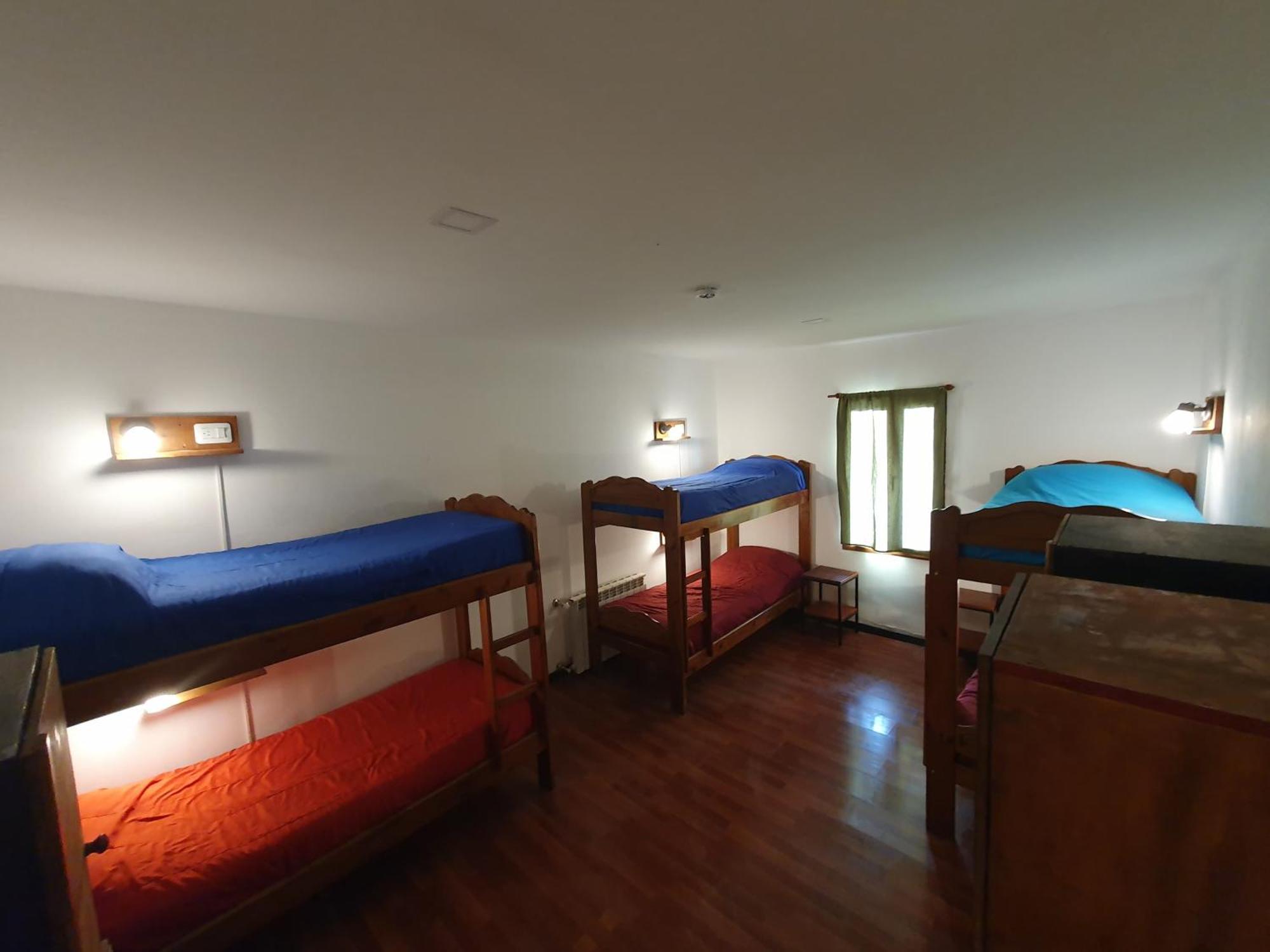 Hostel El Paredon Эль-Чальтен Экстерьер фото
