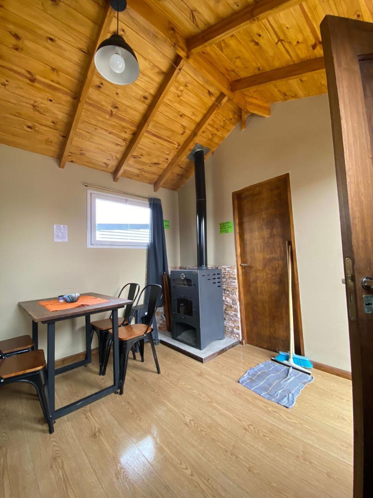 Hostel El Paredon Эль-Чальтен Экстерьер фото