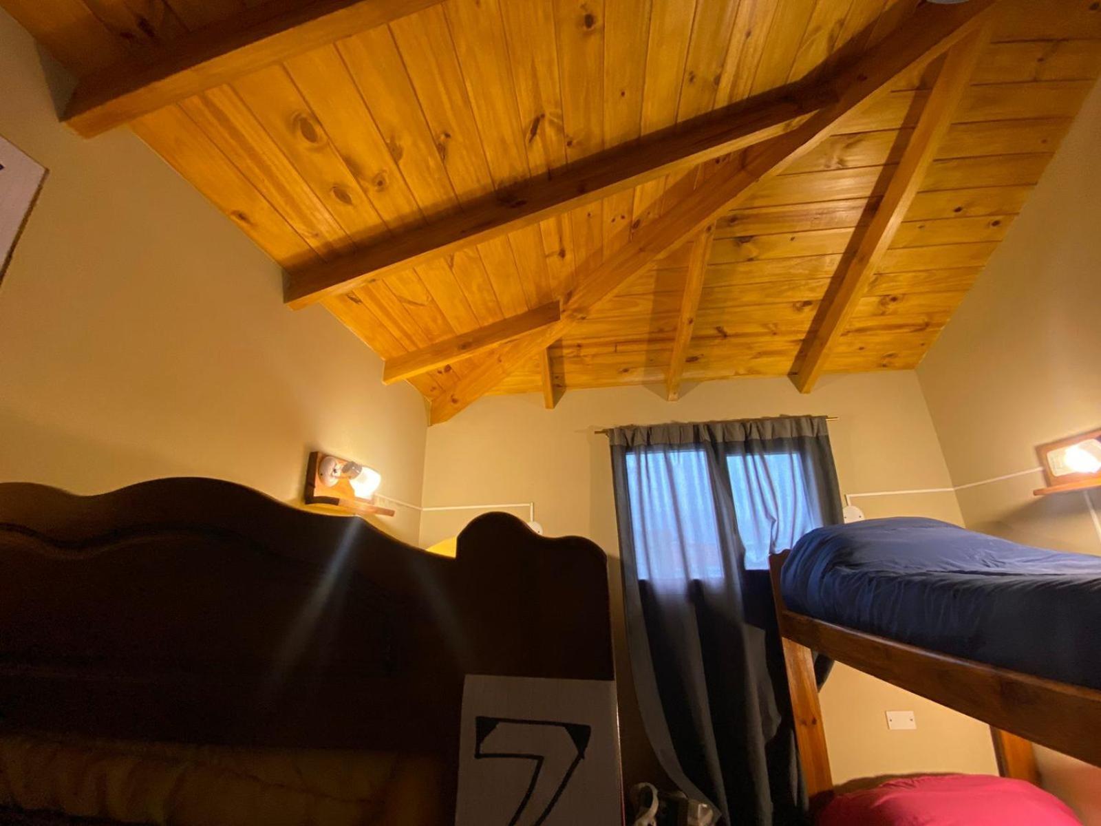 Hostel El Paredon Эль-Чальтен Экстерьер фото